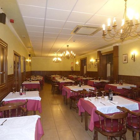 Hostal La Perdiz Sonseca ภายนอก รูปภาพ