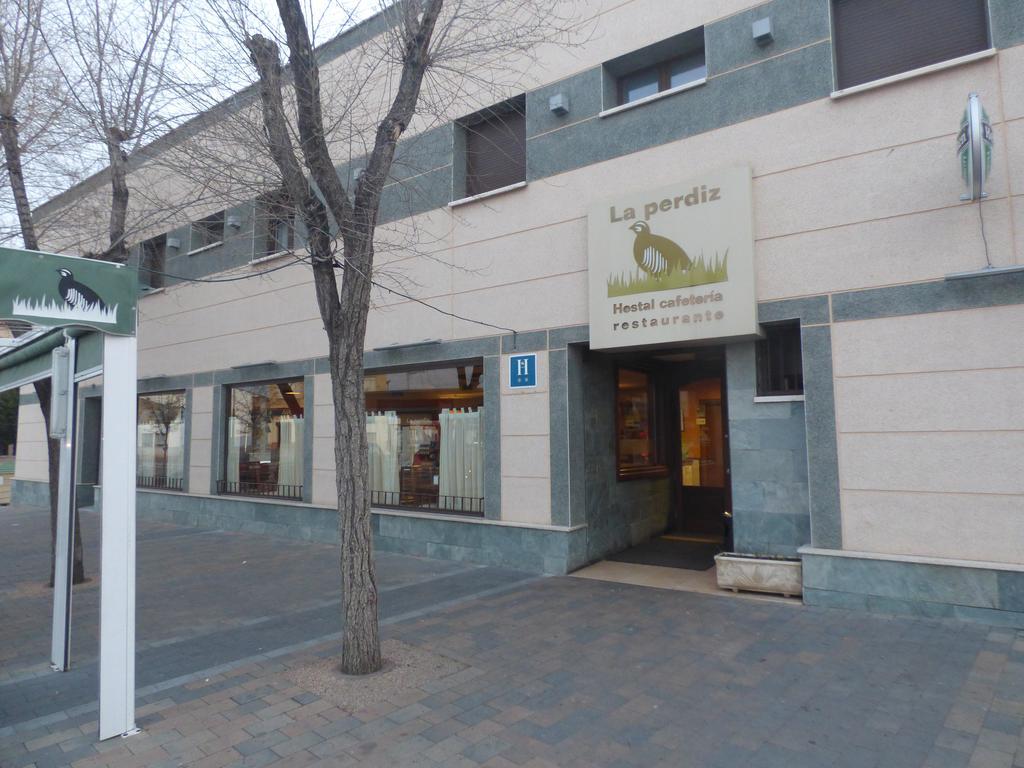Hostal La Perdiz Sonseca ภายนอก รูปภาพ