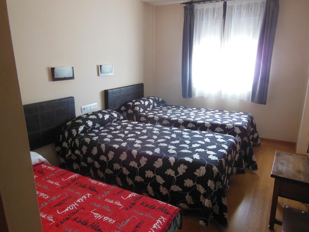 Hostal La Perdiz Sonseca ภายนอก รูปภาพ